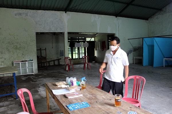 Kondisi rumah berhantu yang dijadikan rumah isolasi Covid-19 di Sragen (Solopos/Tri Rahayu)