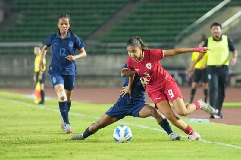 Timnas Indonesia mengawali langkah di Piala AFF Wanita 2024 dengan laga alot lawan Kamboja. (Antara/HO-PSSI)