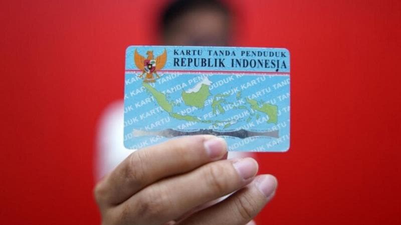 OJK membuka sistem untuk mengecek apakah KTP dipakai pinjol atau nggak. (Voi/Freepik)