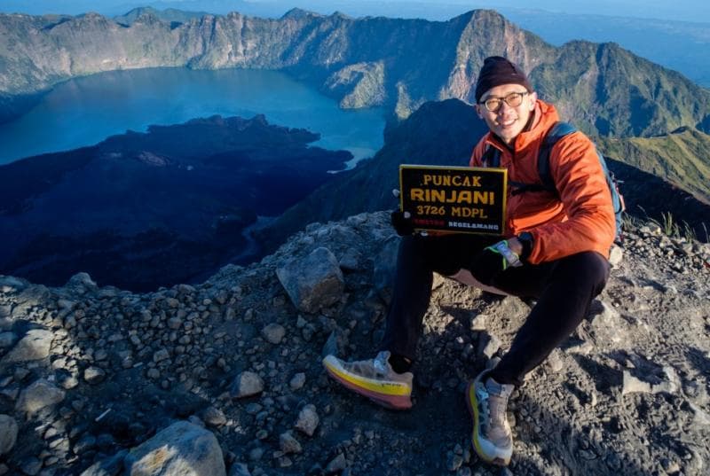 Penutupan jalur pendakian Rinjani untuk pemulihan ekosistem. (Risfamtour)