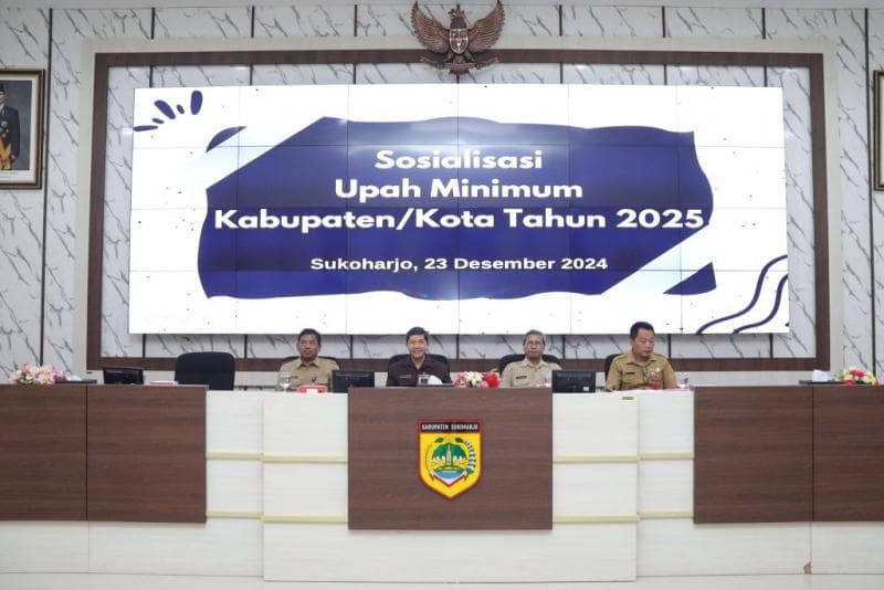 Sosialisasi UMK 2025 di Auditorium Wijaya Utama Sukoharjo, Senin (23/12/2024). (Dinkominfo Sukoharjo)