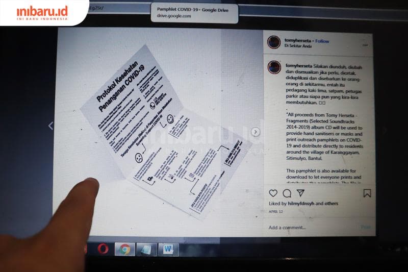 Tomy Herseta mendesain sendiri pamflet penyuluhan kesehatan dan bisa diunduh secara bebas. (Inibaru.id/ Gregorius Manurung)