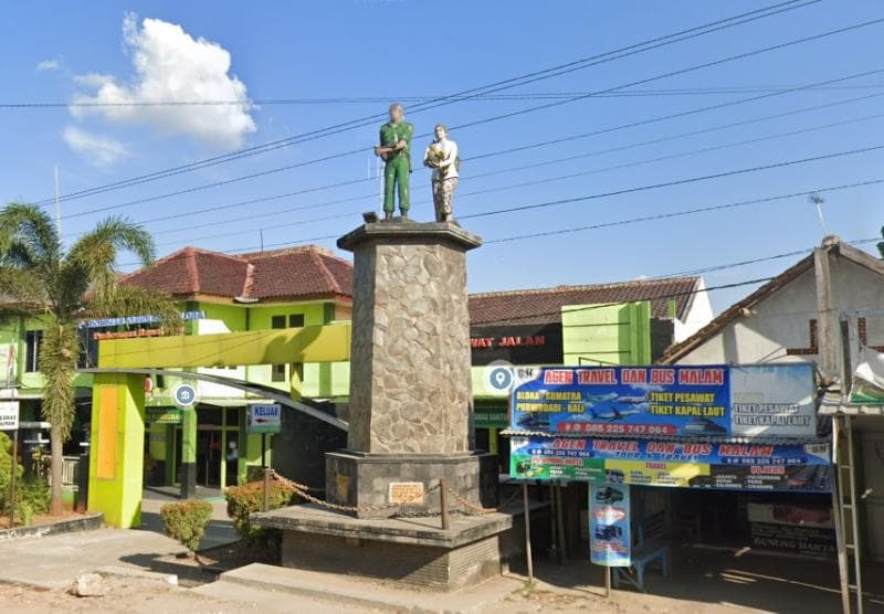 Patung Pejuang di Kecamatan Kunduran, Blora. (Google Street View)