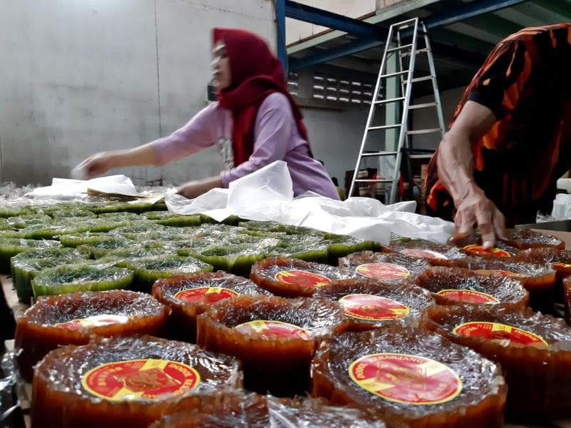 Kue keranjang bisa awet sampai beberapa bulan. (Jpnn/Nur Fidiah Shabrina)