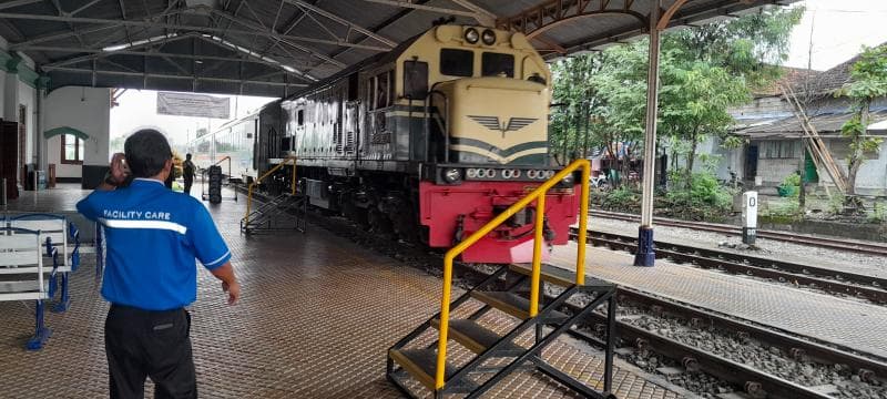 Pengalihan rute KA Blora Jaya saat tiba di Stasiun Gundih dan dilanjut menuju Stasiun Semarang Poncol via Stasiun Brumbung (Humas KAI)