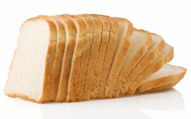 Ganti roti tawar dengan roti gandum jika pengin kenyang lebih lama. (Popular)<br>