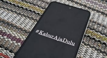 Ajakan kabur dari Indonesia menggema di media sosial. (via Liputan6)