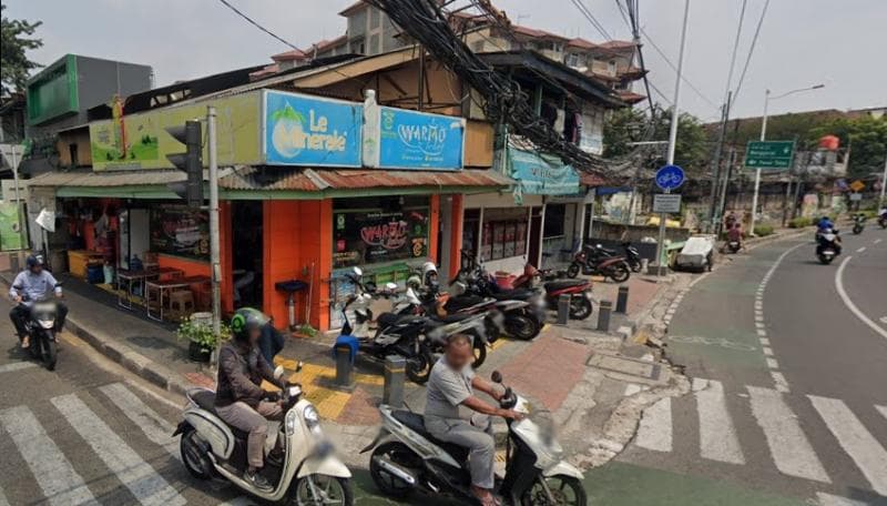 Warteg Warmo yang jadi inspirasi Rhoma Irama membuat lagu 'Begadang'. (Google Street View)