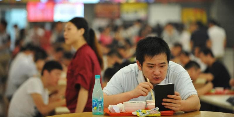 Banyak pekerja di Tiongkok memilih untuk melajang. (Ye Zhanhang)