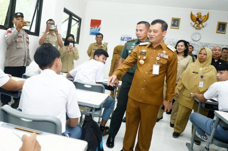 SPMB SMA Sederajat; Jateng Tambah 5.000-an Kursi dari Sekolah Swasta