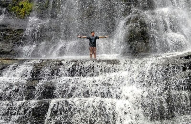Keindahan Curug Onje di Kabupaten Temanggung, Jawa Tengah. (Instagram/ saprol04)