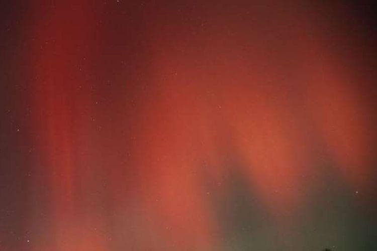 Aurora merah di Jepang. (Getty Images)&nbsp;