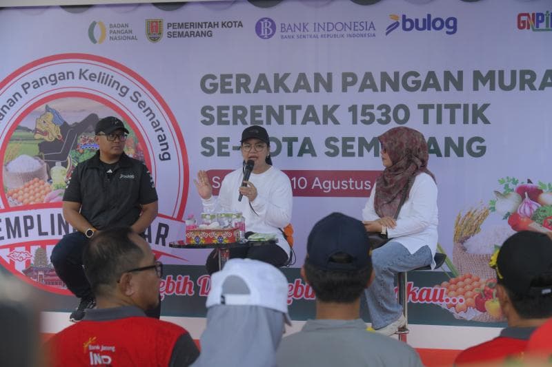 Wali Kota Semarang Agustina Wilujeng saat sosialisasi pembangunan titik resapan. (Humas Pemkot)