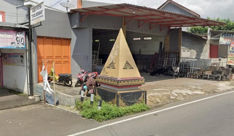 Tugu Lancip di Kabupaten Purbalingga. (Google Street View)
