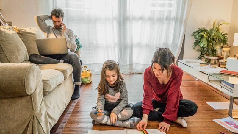 Passenger Parenting; Ketika Kita Hanya 'Menumpang' di Bahtera Rumah Tangga