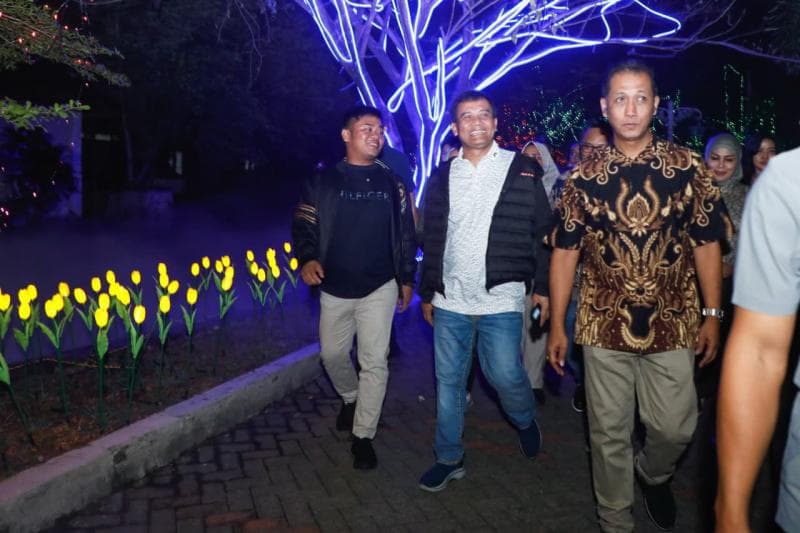 Wisata Baru di Semarang: Menyusuri Gemerlap Instalasi Lampu 'Lights Wonderland' di Grand Maerakaca