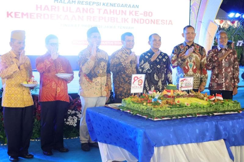 Sumanto berharap generasi muda dapat mencontoh semangat para pahlawan. (DPRD Jateng)&nbsp;