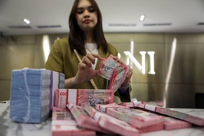 Kebijakan ino diklaim dapat memicu perpytaran uang. (Bisnis)