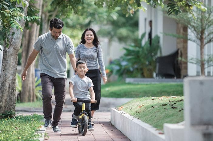 Temukan fokus untuk tetap optimistis seperti keluarga. (Halodoc)