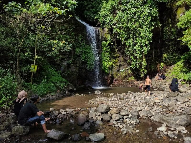 Grenjengan Sewu, Surga Tersembunyi di Tengah Hutan Kabupaten Pati