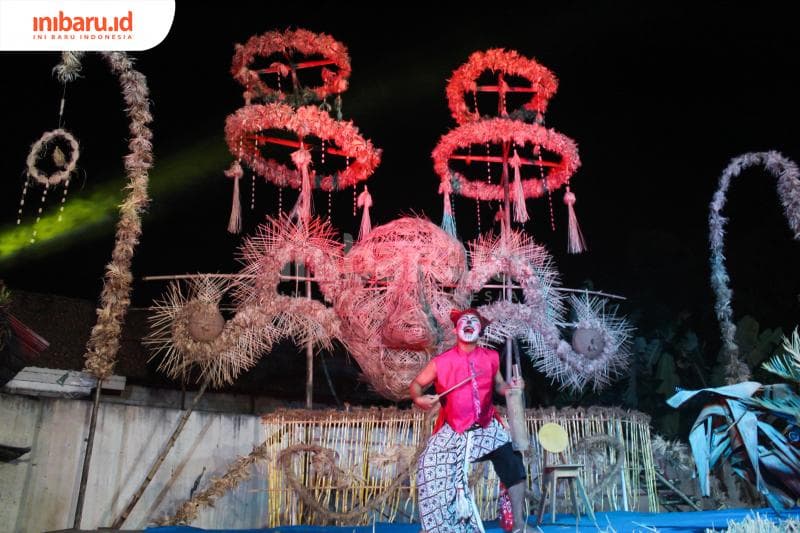 Salah satu penampil di Festival Kampung Budaya Cabean #7 (Inibaru.id/Imam Khanafi)