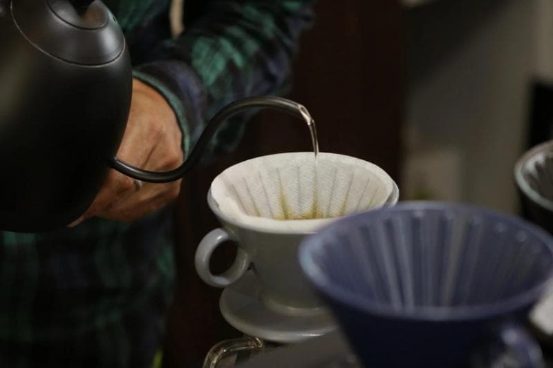 Ilustrasi: Air dengan pH seimbang akan memberikan flavour terbaik pada kopi. (Bonlifecoffee)