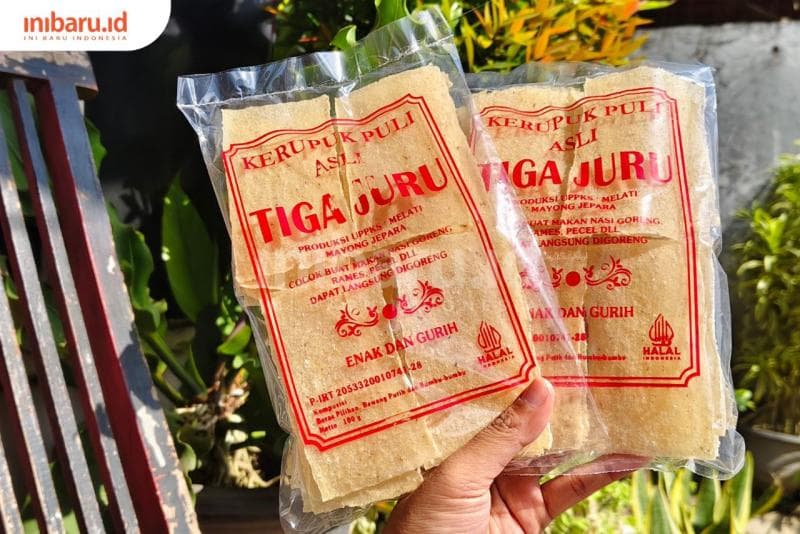 Kerupuk Puli 'Tiga Juru' yang siap dipasarkan.(Inibaru.id/ Alfia Ainun Nikmah)