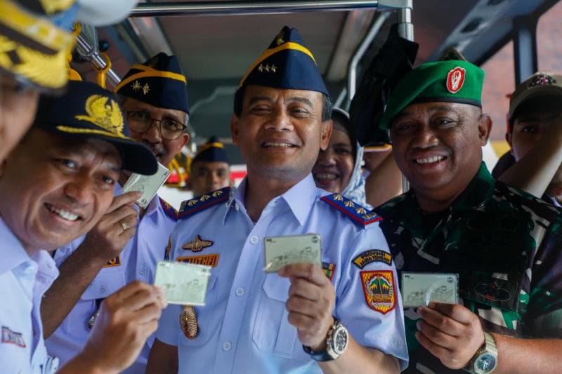 Peresmian layanan baru ini dilakukan oleh Gubernur Jawa Tengah Ahmad Luthfi di Politeknik Ilmu Pelayaran (PIP) Semarang, Rabu (17/9/2025). (Humas Jateng)