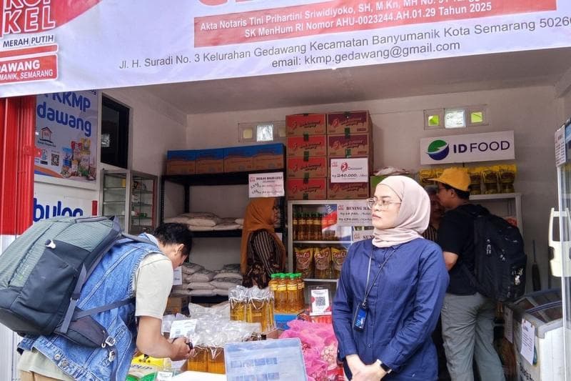 Target anggota koperasi ini 500 orang. (Kompas/Muchamad Dafi Yusuf)