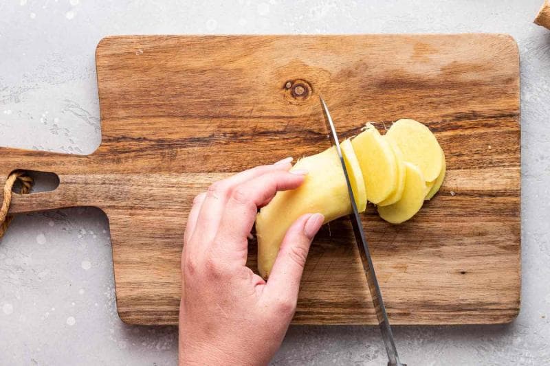 Pastikan jahe masih beraroma sebelum kamu gunakan. (Simple Resipe)