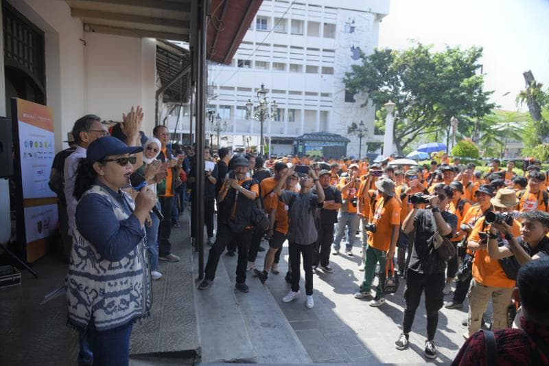 Wali Kota Semarang Agustina Wilujeng saat menghadiri kompetisi DOSS Photolympic 2025 di Kota Lama. (Humas Pemkot)