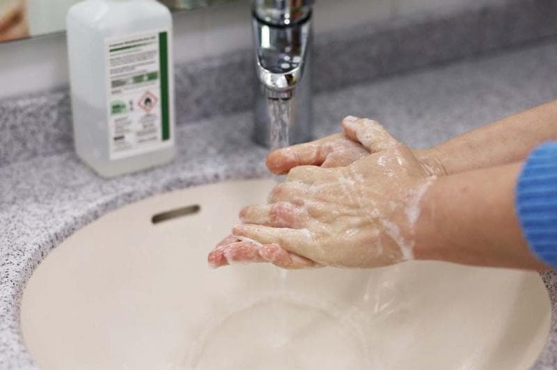 Jangan lupa untuk mencuci tangan sebepum dan sesudah makan. (Pixabay)