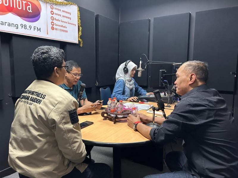 Hadir pula&nbsp;Ketua Komisi A DPRD Jateng Imam Teguh Purnomo dan Sekretaris Komisi A DPRD Jateng Juli Krisdianto. (DPRD Jateng)