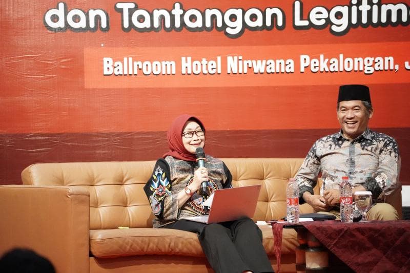 Guru Besar Hukum Undip, Prof. Lita Tyesta Addy Listya Wardhani, memgingatkan anggota DPRD harus bertanggungjawab kepada rakyat. (DPRD Jateng)