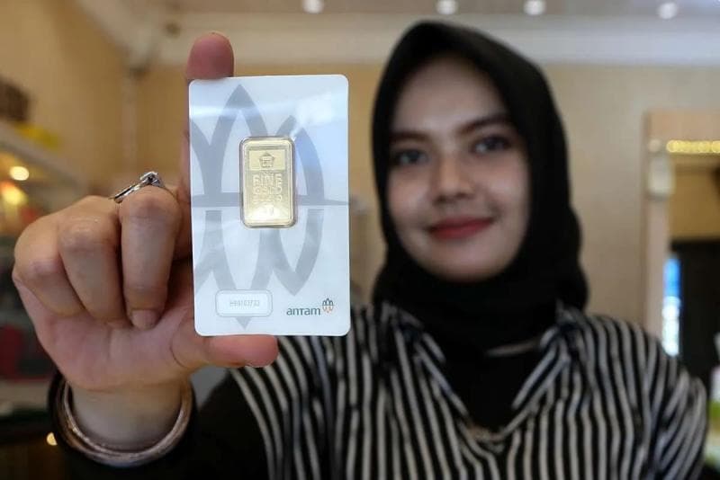 Ilustrasi: Emas disebut sebagai safe-haven asset. (Antara Foto/Irwansyah Putra via Kontan)