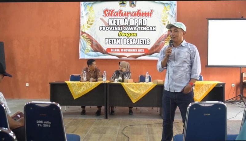 Ketua DPRD Jateng Sumanto mengingatkan petani untuk tak menjual sawahnya. (DPRD Jateng)