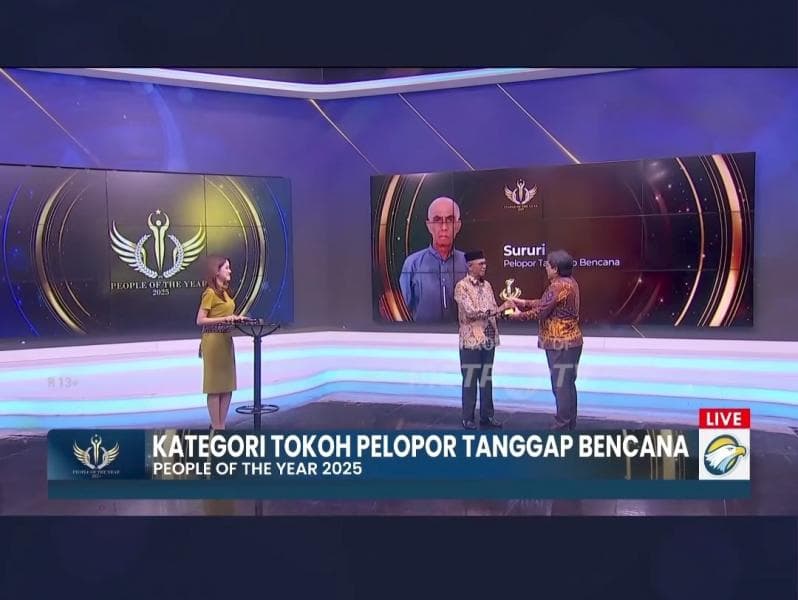 Sururi, Kiai Mangrove Semarang, Raih Penghargaan 'Pelopor Tanggap Bencana'