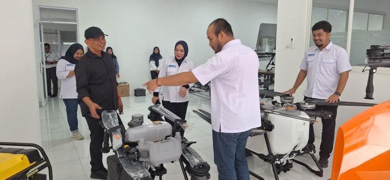 Sumanto meminta petani berpindah secara perlahan ke pupuk organik. (DPRD Jateng)