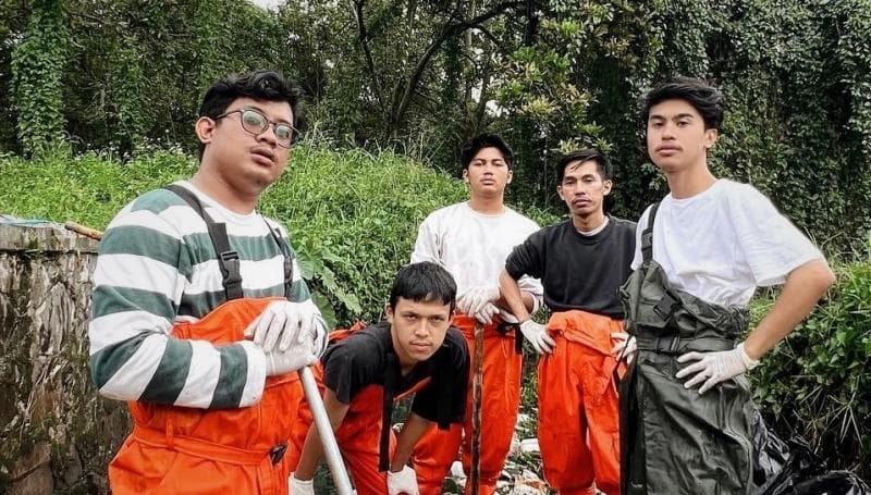 Pandawara Group, konten kreator yang juga pengin mewujudkan ide membeli hutan di Indonesia. (Pandawara.group)