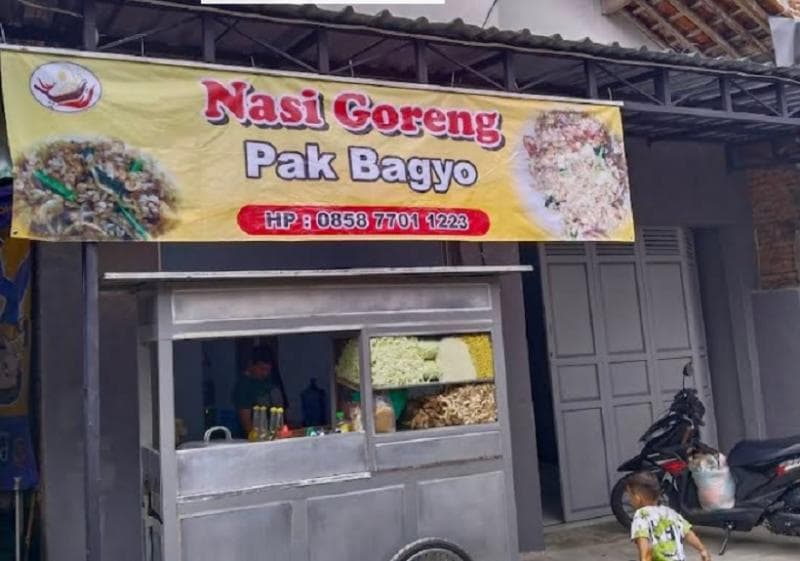 Kedai Bakmi Jawa Pak Bagyo yang masih sederhana. (Subagio-Pak Bagyo)