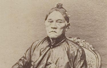 Sunan Pakubwono VIII memilih Kadjo untuk berangkat ke Belgia. (Universitas Leiden)