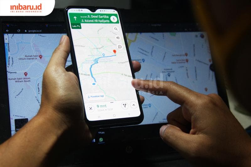 Melacak smartphone yang hilang dengan menggunakan GPS (Inibaru.id/Triawanda Tirta Aditya)