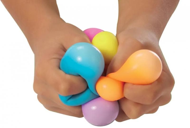 Mengenal Stress Ball, Benda yang Selalu Dibawa Rose BLACKPINK dan Karina Aespa