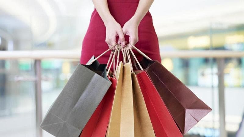 Sering Kalap Belanja Pas Mau Haid? Ternyata Ini Pengaruh Hormon!