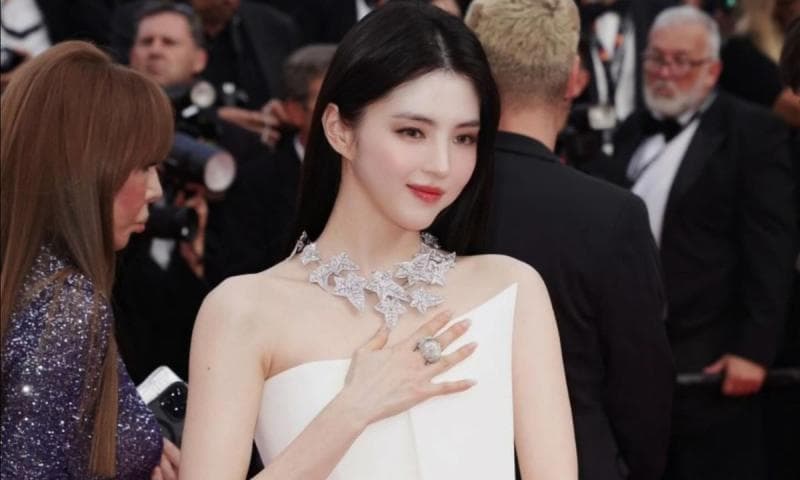 Han So-hee Kuak Alasan Menghapus Tato di Tubuhnya