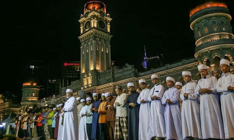 Ramadan 2026, Masjidil Haram Terapkan Salat Tarawih 10 Rakaat dan Witir 3 Rakaat