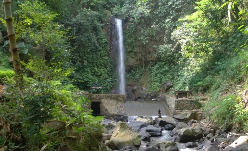 Mengintip Keindahan yang Ditawarkan Curug Krecek di Temanggung