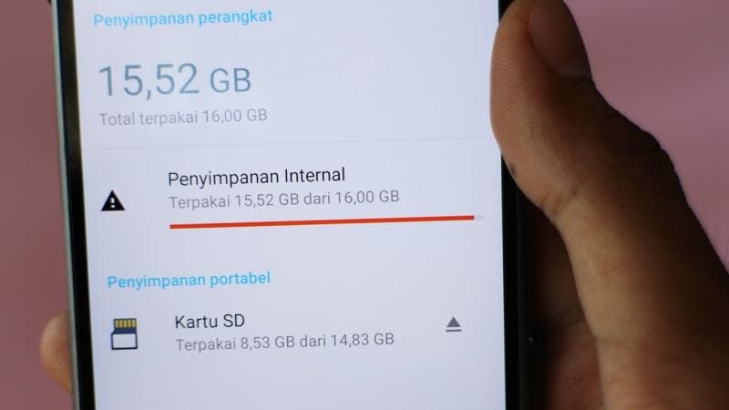 Memori HP Penuh? Coba Cek Pengaturan WhatsApp Berikut