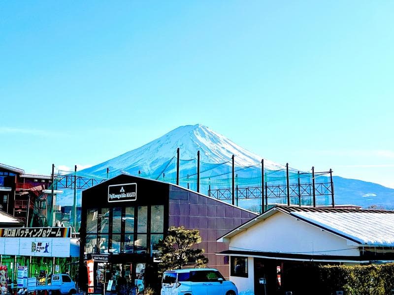 Masjid Fujikawaguchiko, Tempat Salat dengan Latar Spektakuler Gunung Fuji di Jepang