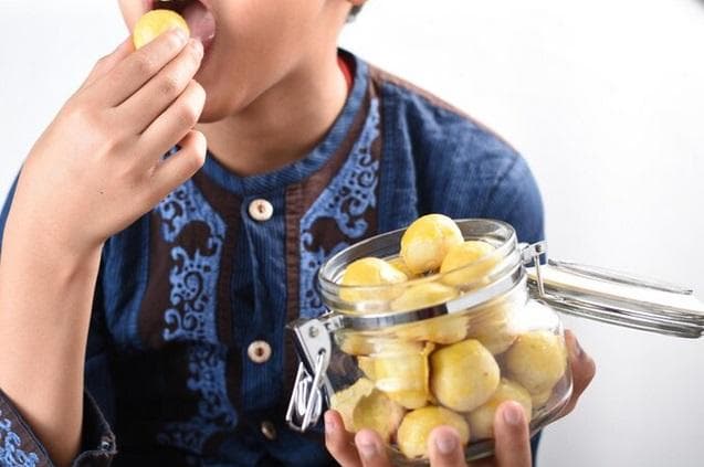 Jangan Kalap! Tips Aman Santap Menu Lebaran buat Si Diabetes &amp; Hipertensi